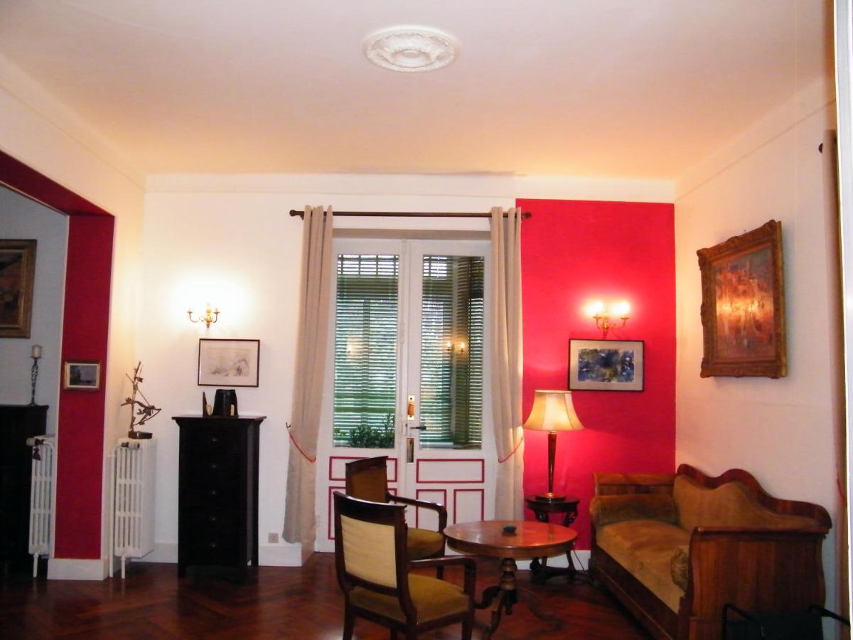 Villa Des Capucins Ликсей-ле-Бен Экстерьер фото