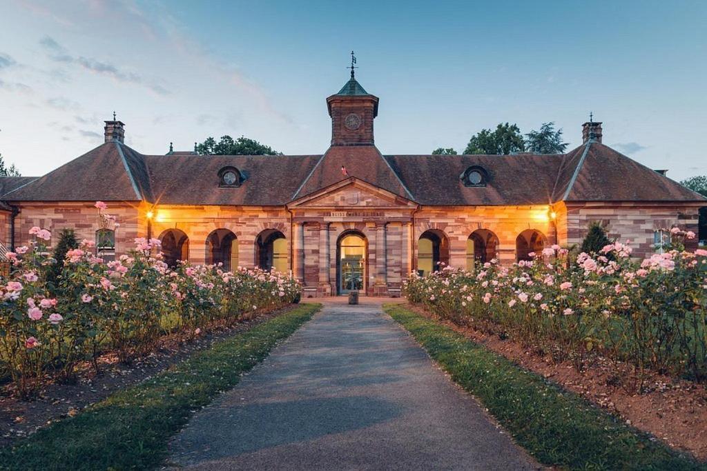 Villa Des Capucins Ликсей-ле-Бен Экстерьер фото