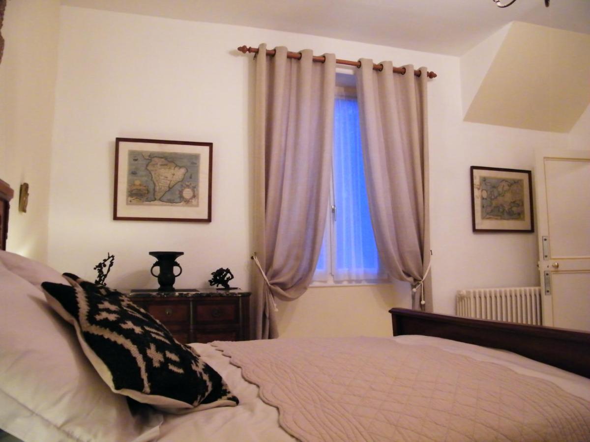 Villa Des Capucins Ликсей-ле-Бен Экстерьер фото